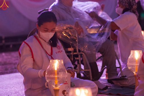 ภาพ No.119421:V.18 ทันทีม การเตรียมงาน เก็บงาน การรับบุญของเจ้าหน้าที่หน่วยงานต่างๆ เพื่อโครงการธรรมยาตรา กตัญญูบูชามหาปูชนียาจารย์ พระมงคลเทพมุนี (สด จนฺทสโร) พระผู้ปราบมาร อนุสรณ์สถาน 7 แห่ง ปีที่ 12 ระหว่างวันที่ 2 - 31 มกราคม พ.ศ.2567