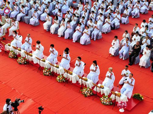 ภาพ No.312587:วันอาทิตย์ที่ 8 มีนาคม พ.ศ.2569 ทำบุญเมืองนครราชสีมา 558 ปี ตักบาตรพระ 10,000 รูป