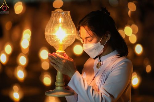 ภาพ No.75336:พิธีจุดประทีปถวายเป็นพุทธบูชา และบูชาธรรมมหาปูชนียาจารย์ ในโครงการธรรมยาตรากตัญญูบูชา มหาปูชนียาจารย์ พระมงคลเทพมุนี(สด จนฺทสโร) พระผู้ปราบมาร ปีที่ 11 ณ อนุสรณ์สถานลำดับที่ 7 สถานที่ขยายวิชชาธรรมกาย วัดพระธรรมกาย จ.ปทุมธานี วันที่ 31 มกราคม พ.ศ. 2566