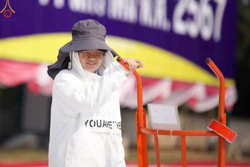 ภาพ No.109412:V.7 พลังใจ การเตรียมงาน เก็บงาน การรับบุญของเจ้าหน้าที่หน่วยงานต่างๆ เพื่อโครงการธรรมยาตรา กตัญญูบูชามหาปูชนียาจารย์ พระมงคลเทพมุนี (สด จนฺทสโร) พระผู้ปราบมาร อนุสรณ์สถาน 7 แห่ง ปีที่ 12 ระหว่างวันที่ 2 - 31 มกราคม พ.ศ.2567