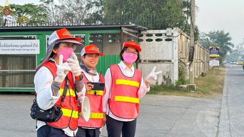 ภาพ No.110070:V.8 พลังทีม การเตรียมงาน เก็บงาน การรับบุญของเจ้าหน้าที่หน่วยงานต่างๆ เพื่อโครงการธรรมยาตรา กตัญญูบูชามหาปูชนียาจารย์ พระมงคลเทพมุนี (สด จนฺทสโร) พระผู้ปราบมาร อนุสรณ์สถาน 7 แห่ง ปีที่ 12 ระหว่างวันที่ 2 - 31 มกราคม พ.ศ.2567