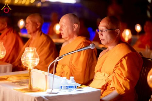 ภาพ No.225787:วันอาทิตย์ที่ 11 พฤษภาคม พ.ศ. 2568 วัดพระธรรมกายแคลิฟอร์เนีย จัดงานวิสาขบูชานานาชาติ และถวายมหาสังฆทานคณะสงฆ์ 120 รูป