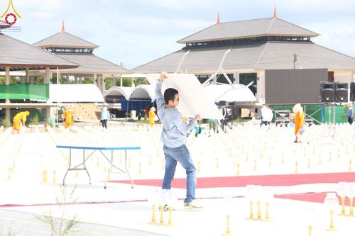 ภาพ No.211219:วันเสาร์ที่ 15 มีนาคม พ.ศ. 2568  การเตรียมงานของเจ้าหน้าที่ เพื่องานฉลองปทุมเจดีย์ ณ ศูนย์อบรมเยาวชนปัตตานี