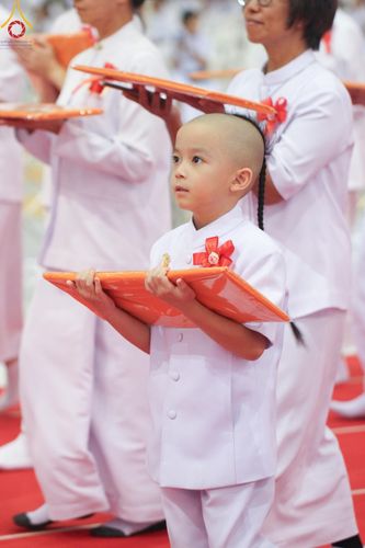 ภาพ No.178046:พิธีทอดผ้าป่าต้นสมบัติจักรพรรดิ ในวันอาทิตย์ที่ 1 ธันวาคม พ.ศ. 2567 ณ สภาธรรมกายสากล วัดพระธรรมกาย