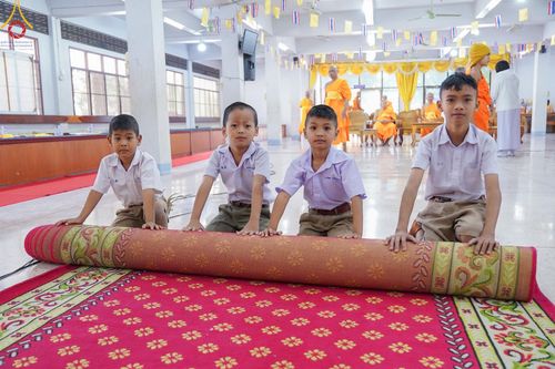 ภาพ No.195278:พิธีทอดผ้าป่าทำนุบำรุงศาสนสถาน ณ วัดพรสวรรค์ ต.หนองบ่อ อ.สองพี่น้อง จ.สุพรรณบุรี ในโครงการธรรมยาตรา กตัญญูบูชา มหาปูชนียาจารย์ พระมงคลเทพมุนี(สด จนฺทสโร) พระผู้ปราบมาร อนุสรณ์สถาน 7 แห่ง ปีที่ 13 วันที่ 13 มกราคม พ.ศ. 2568