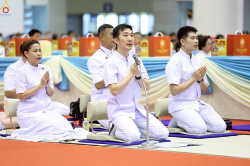 ภาพ No.236138:วันที่ 3 สิงหาคม พ.ศ. 2568 พิธีบูชาข้าวพระ ณ สภาธรรมกายสากล วัดพระธรรมกาย