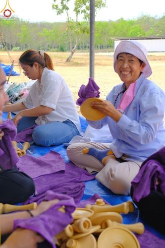 ภาพ No.127528:V.31 ทุ่มเทเพื่อบางกล่ำ การเตรียมงานของเจ้าหน้าที่หน่วยงานต่างๆ  เพื่องานธรรมยาตราอัญเชิญพระบรมสารีริกธาตุ ประดิษฐาน ณ มหารัตนเจดีย์สิริปทุมสวรรค์ (เจดีย์อริยพุทธะ 5 พระองค์) ณ ศูนย์ปฏิบัติธรรมภาคใต้ อ.บางกล่ำ จ.สงขลา ระหว่างวันที่ 9-10 มีนาคม พ.ศ. 2567