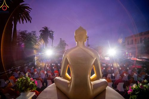 ภาพ No.138332:วิสาขบูชานานาชาติ วัดพระธรรมกายแคลิฟอร์เนีย ประเทศสหรัฐอเมริกา วันพุธที่ 22 พฤษภาคม พ.ศ. 2567