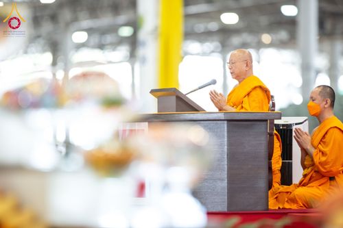 ภาพ No.126701:พิธีบูชาข้าวพระ ในวันอาทิตย์ต้นเดือนที่ 3 มีนาคม พ.ศ. 2567 ณ วัดพระธรรมกาย จ.ปทุมธานี