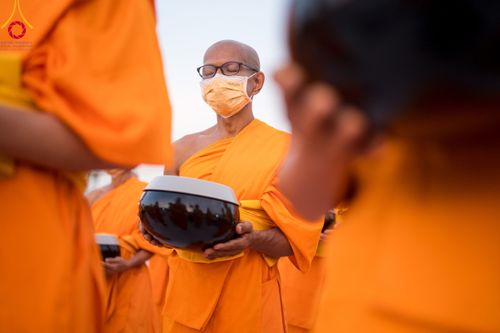 ภาพ No.109256:พิธีถวายภัตตาหารเป็นสังฆทาน แด่คณะพระธรรมยาตราฯ วันที่ 10 มกราคม พ.ศ. 2567 ณ อนุสรณ์สถานคลองบางนางแท่น อ.สามพราน จ.นครปฐม