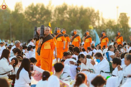 ภาพ No.116699:พิธีต้อนรับพระธรรมยาตรา ปีที่ 12 ณ อนุสรณ์สถานบางปลา จ.นครปฐม วันที่ 21 มกราคม พ.ศ. 2567