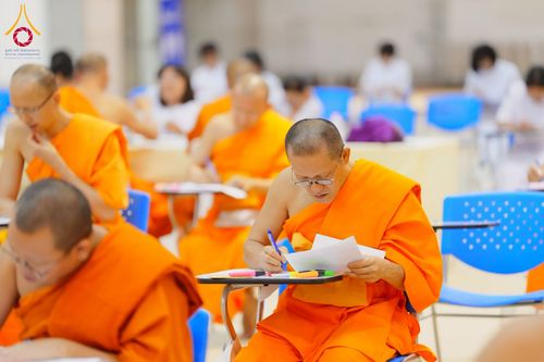 ภาพ No.219776:วันที่ 22-24 เมษายน พ.ศ. 2568 สอบบาลีสนามหลวง ครั้งที่ 2 คณะสงฆ์ภาค 1 (นนทบุรี, ปทุมธานี, สมุทรปราการ) สนามสอบวัดพระธรรมกาย อำเภอคลองหลวง จังหวัดปทุมธานี