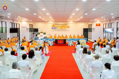 ภาพ No.221452:วันอาทิตย์ที่ 27 เมษายน พ.ศ. 2568 พิธีเจริญพระพุทธมนต์สมโภชดวงแก้วธรรมชัย เนื่องในโอกาสบูชาธรรม 81 ปีหลวงพ่อธัมมชโย อัญเชิญประดิษฐานเนื่องในโอกาสสถาปนาวัดพระธรรมกายไอซ์แลนด์ ณ อาคารปลูกศรัทธา 1 วัดพระธรรมกาย อำเภอคลองหลวง จังหวัดปทุมธานี