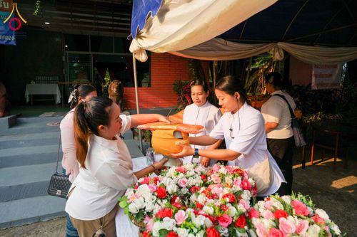 ภาพ No.318860:วันจันทร์ที่ ๖ เมษายน พ.ศ.๒๕๖๙  โครงการบรรพชาสามเณรภาคฤดูร้อน ประจำปี ๒๕๖๙  บูชาธรรม ๘๒ ปี หลวงพ่อธัมมชโย  ณ วัดห้วยตองสัก อำเภอจอมทอง จังหวัดเชียงใหม่