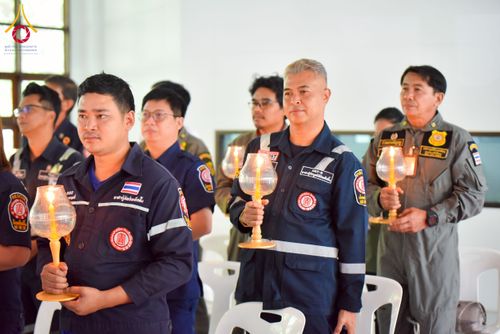 ภาพ No.227289:วันอังคารที่ 3 มิถุนายน พ.ศ. 2568 นายอำเภอคลองหลวง นำพสกนิกรรวมใจภักดิ์ สมเด็จพระนางเจ้าฯ พระบรมราชินี เนื่องในโอกาสวันเฉลิมพระชนมพรรษา ณ อาคารปลูกศรัทธา 2 วัดพระธรรมกาย อ.คลองหลวง จ.ปทุมธานี