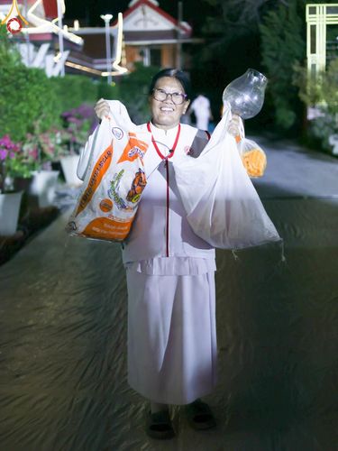 ภาพ No.204224:V.52 สารพัดV สารพัดดี ที่วัดสองพี่น้อง ในโครงการธรรมยาตรา กตัญญูบูชา มหาปูชนียาจารย์ พระมงคลเทพมุนี(สด จนฺทสโร) พระผู้ปราบมาร อนุสรณ์สถาน 7 แห่ง ปีที่ 13 ระหว่างวันที่ 2-31 มกราคม พ.ศ. 2568