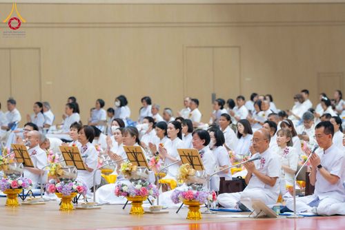 ภาพ No.310605:วันอาทิตย์ที่ 22 กุมภาพันธ์ พ.ศ. 2569 พิธีมุทิตาสักการะในโอกาสอายุวัฒนะมงคล 80 ปี พระพรหมวชิรปัญญาจารย์ (ทองดี สุรเตโช ป.ธ.9) ณ ห้องแก้วสารพัดนึก 2 วัดพระธรรมกาย จ.ปทุมธานี