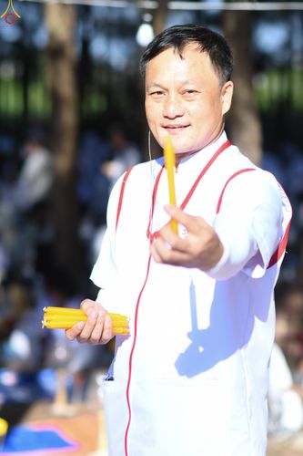 ภาพ No.301434:ภาพเบื้องหลังอาสาสมัครรวมใจ ชุดที่ 4 ในโครงการธรรมยาตรา กตัญญูบูชา มหาปูชนียาจารย์ พระมงคลเทพมุนี(สด จนฺทสโร) พระผู้ปราบมาร อนุสรณ์สถาน 7 แห่ง ปีที่ 14