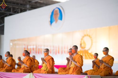 ภาพ No.81136:พิธีถวายหนังสือธรรมะ บาลี นักธรรม ทางก้าวหน้า วันเสาร์ที่ 27 พฤษภาคม พ.ศ. 2566 ณ บ้านแก้วเรือนทองคุณยายอาจารย์ฯ สภาธรรมกายสากล