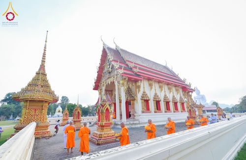 ภาพ No.285166:วันเสาร์ที่ 6 ธันวาคม พ.ศ.2568  พิธีอุปสมบทธรรมทายาท โครงการบรรพชาอุปสมบทหมู่  รุ่นบูชาธรรมมหาปูชนียาจารย์ ประจำปี 2568 ศูนย์ปฏิบัติธรรมและศูนย์อบรมเยาวชนเพชรบุรี อ.ท่ายาง จ.เพชรบุรี ณ วัดศีลคุณาราม อ.เขาย้อย เพชรบุรี