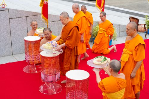 ภาพ No.328538:วันอังคารที่ 12 พฤษภาคม พ.ศ.2569 เจ้าประคุณสมเด็จพระมหารัชมงคลมุนี กรรมการมหาเถรสมาคม เจ้าคณะหนกลาง วัดไตรมิตรวิทยาราม วรวิหาร โปรดเมตตาเป็นองค์ประธาน พิธีเจริญพระพุทธมนต์ อายุวัฒนมงคล 98 ปี คุณแม่จุรี สุทธิผล ณ อาคารปลูกศรัทธา 2 วัดพระธรรมกาย