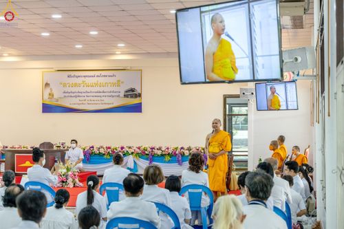 ภาพ No.78119:พิธีเจริญพระพุทธมนต์ สมโภชดวงแก้ว  " ดวงตะวันแห่งเกาหลี "  ดวงแก้ว "บริกรรมนิมิต" เพื่อการเข้าถึงธรรม  วันเสาร์ที่ 18 มีนาคม พ.ศ.2566  ณ อาคารปลูกศรัทธา วัดพระธรรมกาย