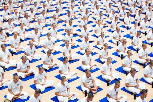 ภาพ No.340647:วันที่ 24-25 กรกฎาคม พ.ศ. 2569 โครงการพัฒนาคุณธรรม จริยธรรม สำหรับนักเรียนนายสิบตำรวจ (นสต.) รุ่นที่ 17 ศูนย์ฝึกอบรมตำรวจภูธรภาค 1 ได้จัดกิจกรรม WalkRally สวดมนต์นั่งสมาธิ และฟังธรรมจากพระอาจารย์ ณ ศูนย์ปฏิบัติธรรมเวิล์ดพีช วัลเล่ย์ (World Peace Valley) 