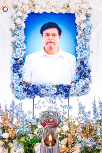 ภาพ No.91039:พิธีบำเพ็ญกุศลสวดพระอภิธรรม  อุบาสกถาวร พรหมถาวร (อุบาสกผู้ปั้นพระ) คืนที่ 6 วันพฤหัสบดีที่ 19 ตุลาคม พ.ศ. 2566 ณ ห้องแก้วสารพัดนึก 1 สภาธรรมกายสากล วัดพระธรรมกาย จ.ปทุมธานี