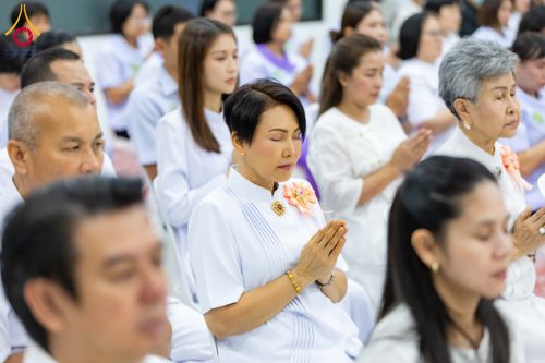 ภาพ No.316230:วันเสาร์ที่ 28 มีนาคม พ.ศ. 2569 พิธีบำเพ็ญกุศล คุณพ่อณรงค์ จินตมากุล  สิริอายุ 99 ปี 11 เดือน โยมบิดา พระครูปลัดรัตนวีรวัฒน์ (รังสฤษดิ์ อิทฺธิจินตโก) ที่ปรึกษาเจ้าคณะจังหวัดปทุมธานี เจ้าอาวาสวัดพระธรรมกาย  ณ ห้องปลูกศรัทธา 2 วัดพระธรรมกาย ปทุมธานี