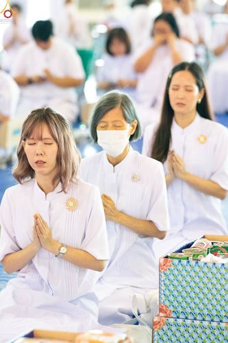 ภาพ No.345354:วันพฤหัสบดีที่ 27 สิงหาคม พ.ศ.2569 พิธีตักบาตรในวันธรรมชัย ณ สภาธรรมกายสากล วัดพระธรรมกาย ปทุมธานี
