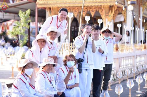 ภาพ No.205549:V.53 สารพัดV สารพัดดี ที่วัดโบสถ์บน ในโครงการธรรมยาตรา กตัญญูบูชา มหาปูชนียาจารย์ พระมงคลเทพมุนี(สด จนฺทสโร) พระผู้ปราบมาร อนุสรณ์สถาน 7 แห่ง ปีที่ 13 ระหว่างวันที่ 2-31 มกราคม พ.ศ. 2568