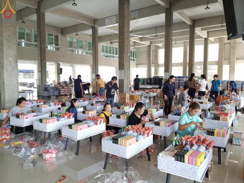 ภาพ No.125904:V.29 ทุ่มเท เพื่อโคราช การเตรียมงานของหน่วยงานต่างฯ เพื่อพิธีทำบุญเมืองนครราชสีมา ฉลอง 556 ปี ตักบาตรพระ 10,000 รูป ในวันเสาร์ที่ 2 มีนาคม พ.ศ.2567 ณ อนุสาวรีย์ท้าวสุรนารี จ.นครราชสีมา จัดโดย คณะสงฆ์จังหวัดนครราชสีมา ร่วมกับสำนักงานจังหวัดนครราชสีมา