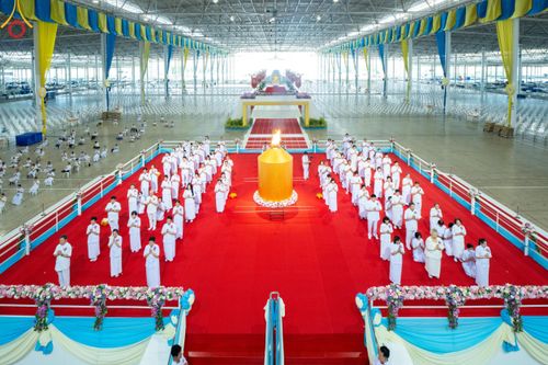 ภาพ No.149826:พิธีจุดเทียนใจ ไฟนิรันดร์ อนันตชัย วันอาทิตย์ที่ 25 สิงหาคม พ.ศ.2567 วัดพระธรรมกาย จ.ปทุมธานี