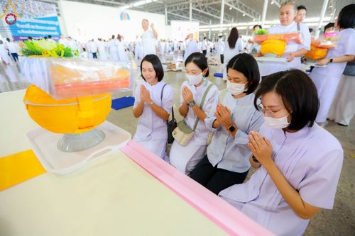 ภาพ No.131687:พิธีร่วมบุญบรรพชาสามเณร 5,000 รูป ณ บ้านแก้วเรือนทองคุณยาย สภาธรรมกายสากล วัดพระธรรมกาย วันเสาร์ที่ 23 มีนาคม พ.ศ. 2567