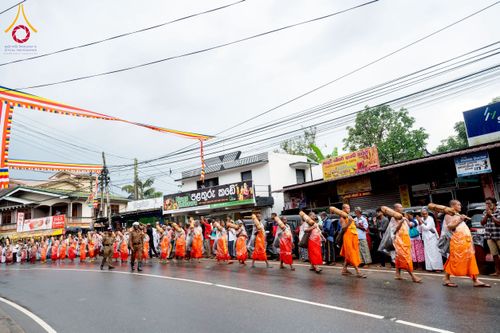 ภาพ No.226347:วันที่ 7-10 พฤษภาคม พ.ศ. 2568 โครงการเดินธรรมยาตรา สยาม-ลังกา ธรรมยาตรา ฉลองเทศกาลวิสาขบูชาแห่งชาติ ศรีลังกา บูชาธรรม 81 ปี หลวงพ่อธัมมชโย เมืองนูวราอิลิยา ประเทศศรีลังกา