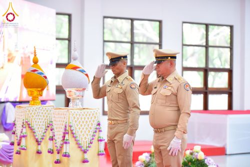 ภาพ No.227180:วันอังคารที่ 3 มิถุนายน พ.ศ. 2568 นายอำเภอคลองหลวง นำพสกนิกรรวมใจภักดิ์ สมเด็จพระนางเจ้าฯ พระบรมราชินี เนื่องในโอกาสวันเฉลิมพระชนมพรรษา ณ อาคารปลูกศรัทธา 2 วัดพระธรรมกาย อ.คลองหลวง จ.ปทุมธานี