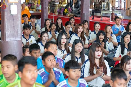 ภาพ No.199609:พิธีทอดผ้าป่าทำนุบำรุงศาสนสถาน ณ วัดศิลามูล ตำบลหินมูล อำเภอบางเลน จังหวัดนครปฐม ในโครงการธรรมยาตรา กตัญญูบูชา มหาปูชนียาจารย์ พระมงคลเทพมุนี(สด จนฺทสโร) พระผู้ปราบมาร อนุสรณ์สถาน 7 แห่ง ปีที่ 13 วันที่ 21 มกราคม พ.ศ. 2568