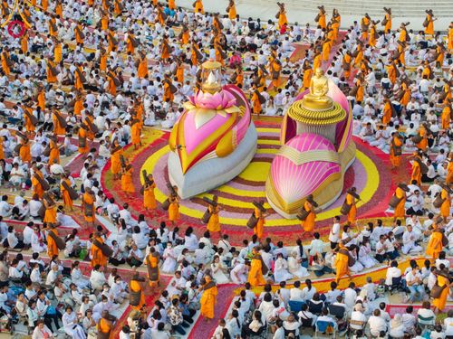 ภาพ No.107958:พิธีต้อนรับพระธรรมยาตรา ในโครงการธรรมยาตรากตัญญูบูชา มหาปูชนียาจารย์ พระมงคลเทพมุนี(สด จนฺทสโร) พระผู้ปราบมาร อนุสรณ์สถาน 7 แห่ง ปีที่ 12 วันที่ 7 มกราคม พ.ศ. 2567 ณ อนุสรณ์สถานคลองบางนางแท่น  อ.สามพราน จ.นครปฐม