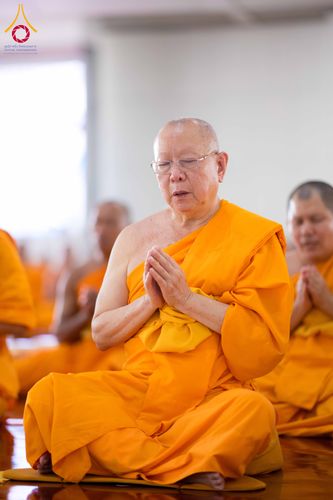 ภาพ No.329939:วันที่ 23 พฤษภาคม พ.ศ. 2569 พิธีถวายภัตตาหารเมนูสวรรค์ เพื่อการบรรลุธรรม ณ หอฉันคุณยายอาจารย์ฯ วัดพระธรรมกาย จังหวัดปทุมธานี