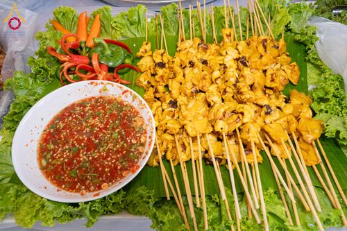 ภาพ No.307090:วันที่ 31 มกราคม พ.ศ. 2569 พิธีถวายภัตตาหารเป็นสังฆทาน แด่พระธรรมยาตรา ณ วัดพระธรรมกาย  จังหวัดปทุมธานี ในโครงการธรรมยาตรา กตัญญูบูชา มหาปูชนียาจารย์ พระมงคลเทพมุนี(สด จนฺทสโร) พระผู้ปราบมาร อนุสรณ์สถาน 7 แห่ง ปีที่ 14