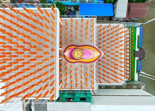 ภาพ No.300057:วันที่ 22 มกราคม พ.ศ.2569 พระธรรมยาตราปฏิบัติธรรม และถ่ายภาพหมู่ประวัติศาสตร์ ณ อาคารธรรมยาตรา กตัญญูบูชามหาปูชนียาจารย์  ตรงข้ามวัดปากน้ำภาษีเจริญ จ.กรุงเทพมหานคร ในโครงการธรรมยาตรา กตัญญูบูชา มหาปูชนียาจารย์ พระมงคลเทพมุนี(สด จนฺทสโร) พระผู้ปราบมาร อนุ