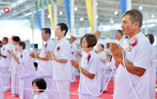 ภาพ No.237250:วันอาทิตย์ที่ 11 สิงหาคม พ.ศ. 2568 งานบุญวันอาทิตย์ พิธีจุดเทียนใจ ไฟนิรันด์ อนันตชัย ณ วัดพระธรรมกาย จ.ปทุมธานี