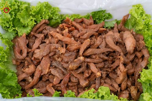 ภาพ No.192559:พิธีถวายภัตตาหารเป็นสังฆทาน แด่พระธรรมยาตรา ณ อนุสรณ์สถานคลองบางนางแท่น อ.สามพราน จ.นครปฐม ในโครงการธรรมยาตรา กตัญญูบูชา มหาปูชนียาจารย์ พระมงคลเทพมุนี(สด จนฺทสโร) พระผู้ปราบมาร อนุสรณ์สถาน 7 แห่ง ปีที่ 13 วันที่ 10 มกราคม พ.ศ. 2568