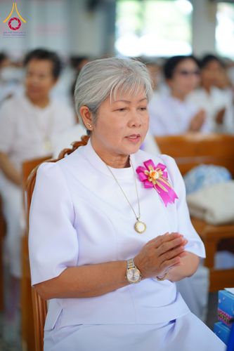 ภาพ No.204654:พิธีทอดผ้าป่าทำนุบำรุงศาสนสถาน ณ วัดเกิดการอุดม ตำบลคลองสาม อำเภอคลองหลวง จังหวัดปทุมธานี ในโครงการธรรมยาตรา กตัญญูบูชา มหาปูชนียาจารย์ พระมงคลเทพมุนี(สด จนฺทสโร) พระผู้ปราบมาร อนุสรณ์สถาน 7 แห่ง ปีที่ 13 วันที่ 30 มกราคม พ.ศ. 2568