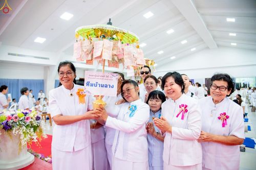 ภาพ No.261076:วันอังคารที่ 14 ตุลาคม พ.ศ. 2568 พิธีทอดกฐินสามัคคี "สร้างองค์พระเจดีย์เพื่อสร้างสันติภาพโลก" ขนาดหน้าตัก 10 เมตร ณ ศูนย์ปฏิบัติธรรมระยอง(บ้านช่องลม) ตำบลบางบุตร อำเภอบ้านค่าย จังหวัดระยอง