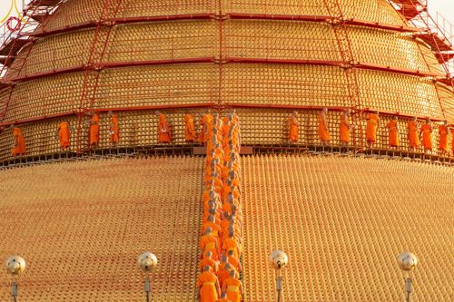 ภาพ No.194516:พิธีปฐมเริ่มสุวรรณรังสรรค์มหาธรรมกายเจดีย์ วันจันทร์ที่ 13 มกราคม พ.ศ. 2568 ณ มหาธรรมกายเจดีย์ วัดพระธรรมกาย จ.ปทุมธานี