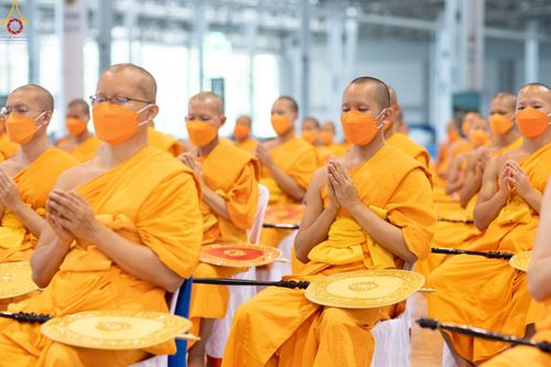 ภาพ No.88159:พิธีมุทิตาสักการะ เปรียญธรรม 9,6,3 และบาลีศึกษา 6,3  พิธีมอบดวงแก้วสามเณรทรงบาลีไวยากรณ์ วันอาทิตย์ 17 กันยายน พ.ศ. 2566 ณ สภาธรรมกายสากล วัดพระธรรมกาย