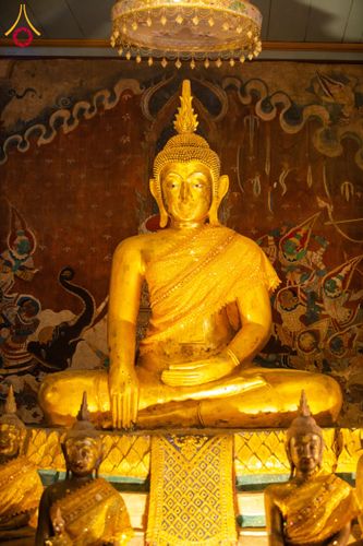 ภาพ No.173229:พิธีทอดกฐิน วัดช้างใหญ่ จ.พระนครศรีอยุธยา ในโครงการกฐินสามัคคีทั่วไทย 30,000 วัด บูชาธรรม 80 ปี หลวงพ่อธัมมชโย โดยคณะศิษยานุศิษย์วัดพระธรรมกาย วันที่ 2 พฤศจิกายน พ.ศ. 2567