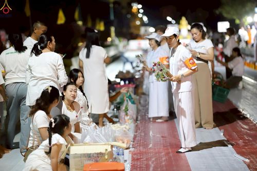 ภาพ No.236825:วันที่ 26-27 กรกฎาคม พ.ศ. 2568 ภาพการเตรียมงาน - เก็บงาน มหาสังฆทานครั้งยิ่งใหญ่ ตักบาตรพระ 1,000 รูป ทำบุญเมืองพัทลุง