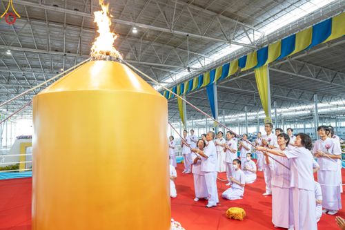 ภาพ No.149749:พิธีจุดเทียนใจ ไฟนิรันดร์ อนันตชัย วันอาทิตย์ที่ 25 สิงหาคม พ.ศ.2567 วัดพระธรรมกาย จ.ปทุมธานี